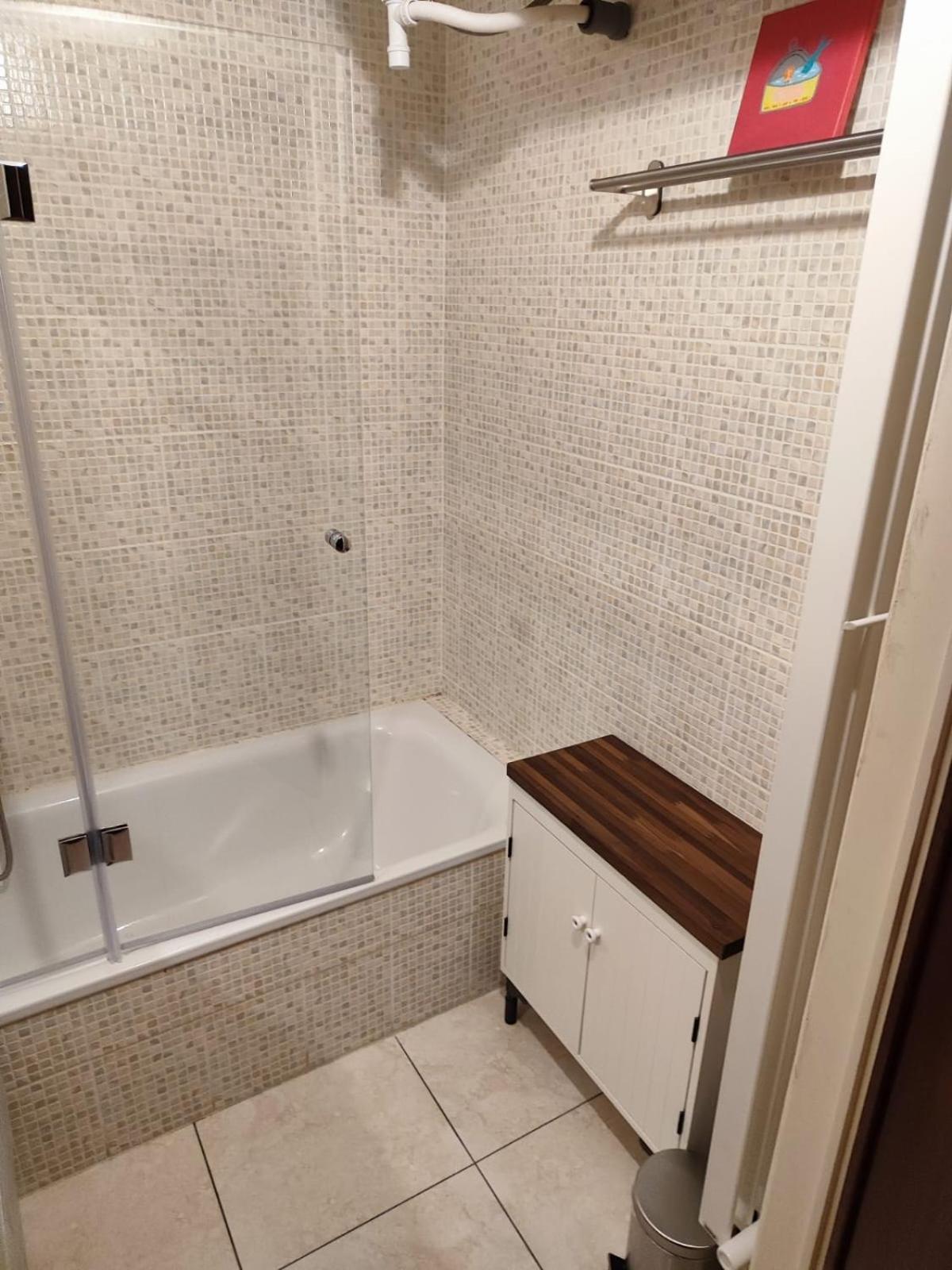 2 Slaapkamer Vlak Aan Zee * Ostenda